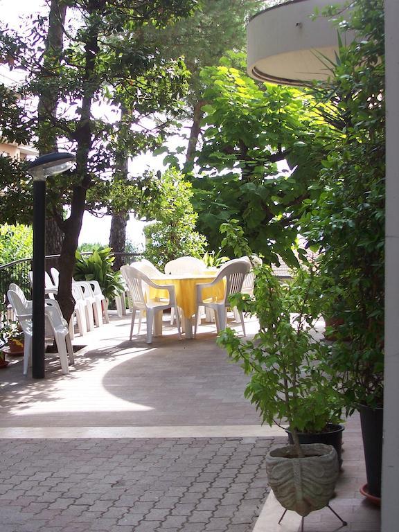 Edelweiss Hotel 3*